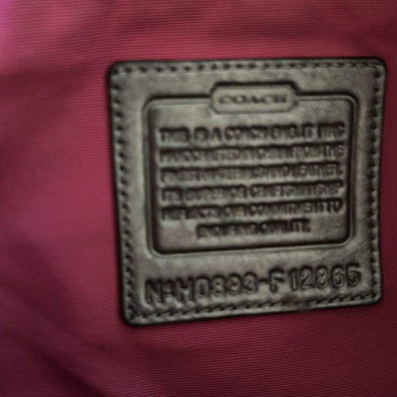 Coach purse, H0893-F12865, Patchwork holiday edition, excellent used condition - Picture 16 of 16